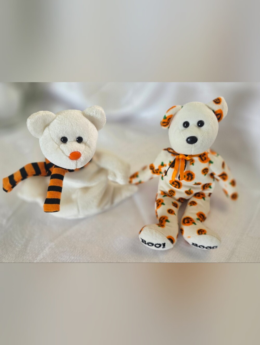 Ty White Plush Bears with Orange Pumpkin Print Carvers And Quivers